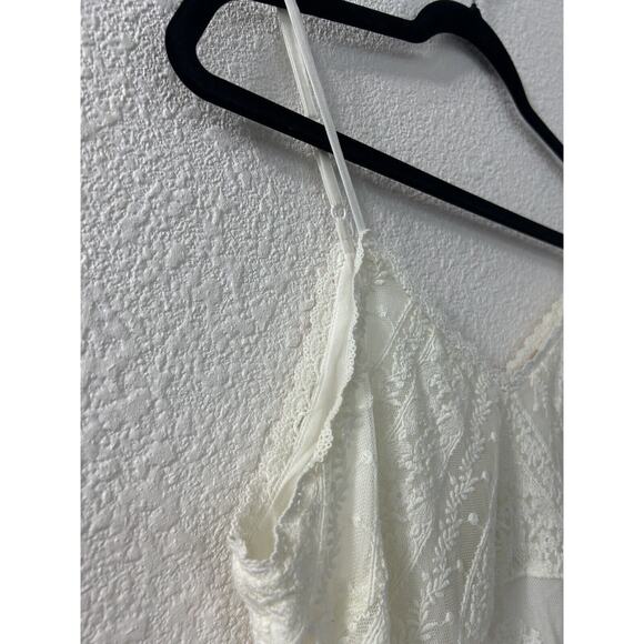 Skies Are Blue White Lace Floral Tank Top Size S Coquette Boho Frilly Whimsy - Picture 2 of 12
